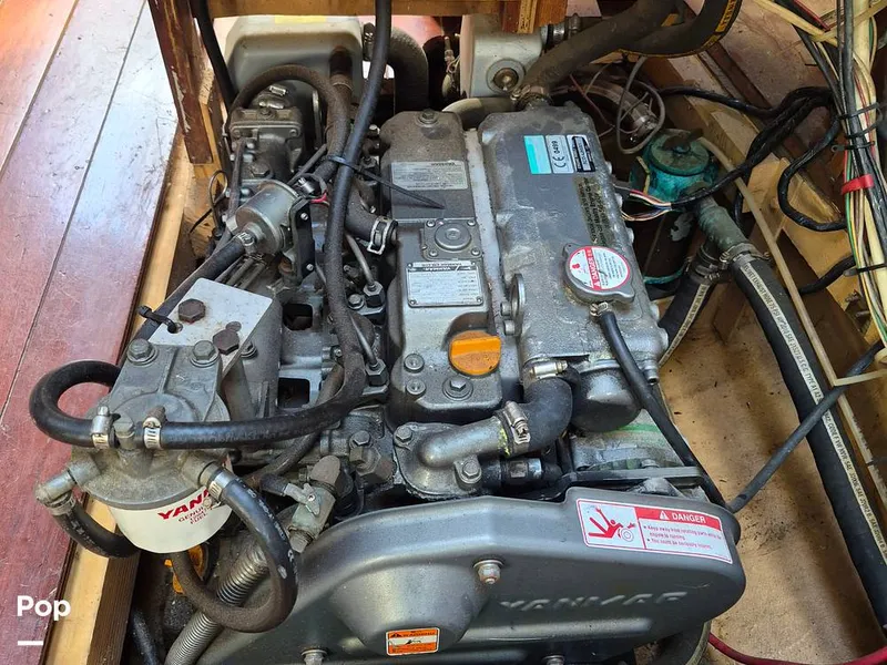 Slide: The Image of Engine. Easy Access - 16736650