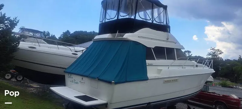 Slide: The Image of Silverton 34 Flybridge 1995 - 16825012