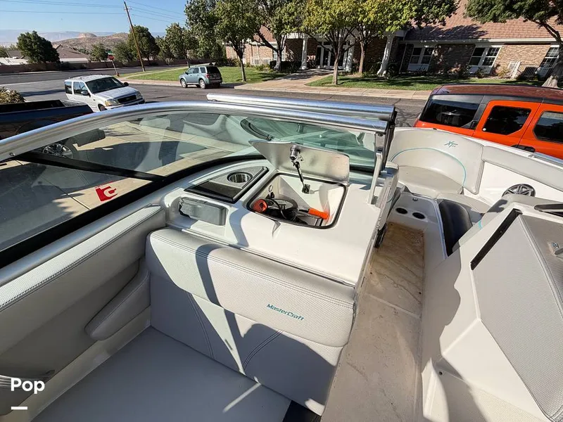 Slide: The Image of Mastercraft XT23 2017 - 16811507