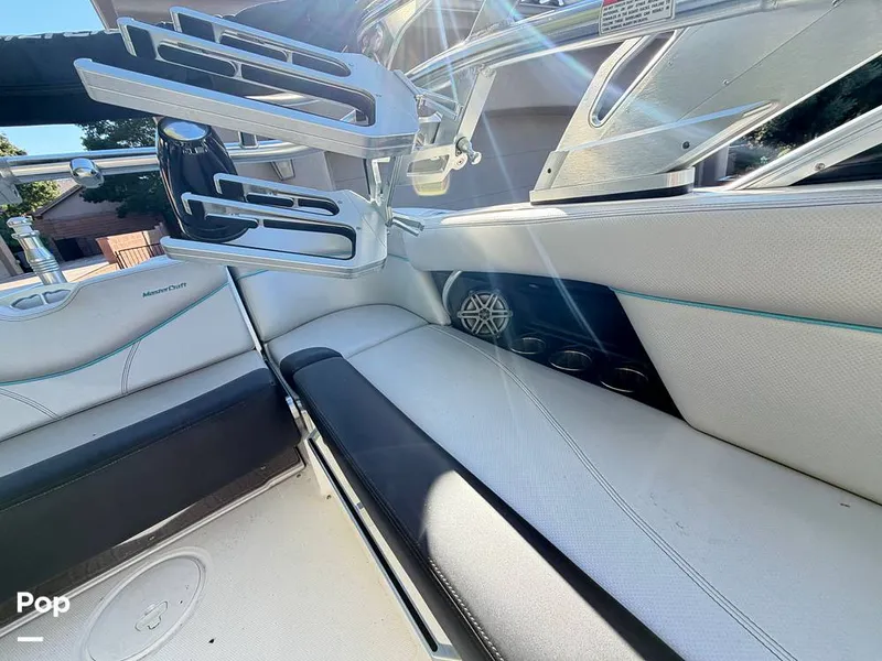 Slide: The Image of Mastercraft XT23 2017 - 16811462