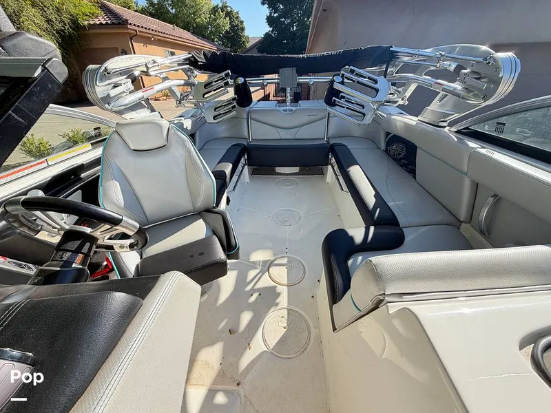 Slide: The Image of Mastercraft XT23 2017 - 16811440
