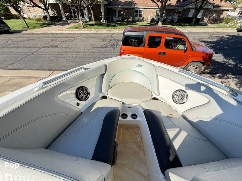 Slide: The Image of Mastercraft XT23 2017 - 16811450
