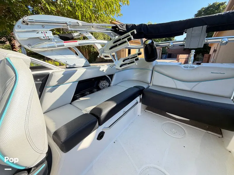 Slide: The Image of Mastercraft XT23 2017 - 16811501