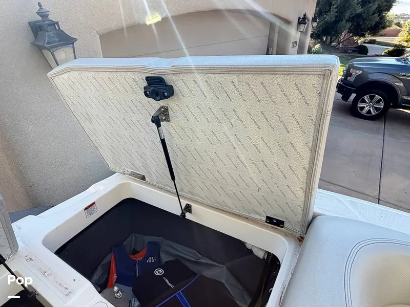 Slide: The Image of Mastercraft XT23 2017 - 16811431