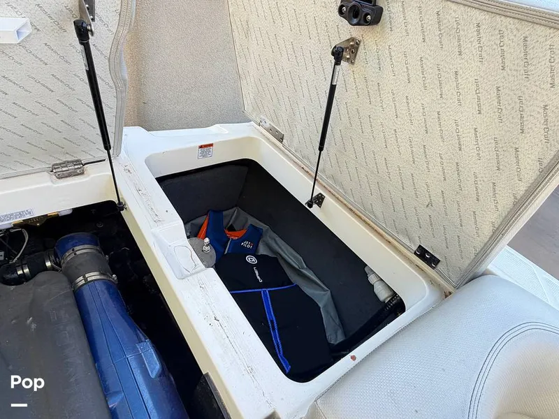 Slide: The Image of Mastercraft XT23 2017 - 16811432