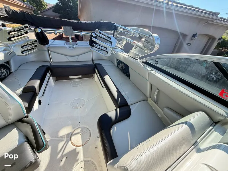 Slide: The Image of Mastercraft XT23 2017 - 16811436