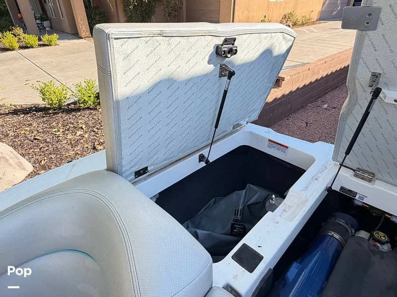 Slide: The Image of Mastercraft XT23 2017 - 16811429