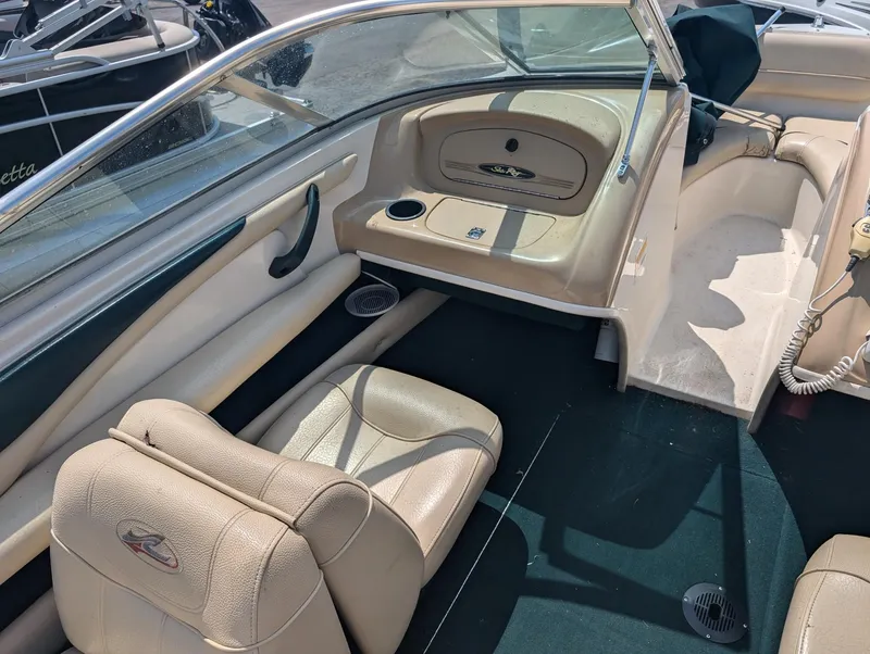 Slide: The Image of Sea Ray 185 BR 2000 - 14