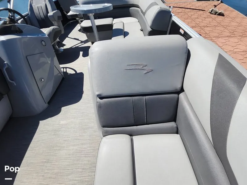 Slide: The Image of Bennington SX22 Fish and Cruise 2022 - 16776435