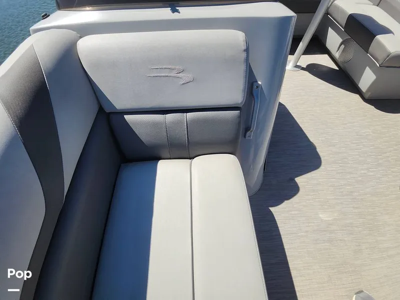Slide: The Image of Bennington SX22 Fish and Cruise 2022 - 16776441