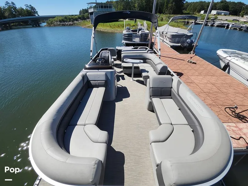 Slide: The Image of Bennington SX22 Fish and Cruise 2022 - 16776431