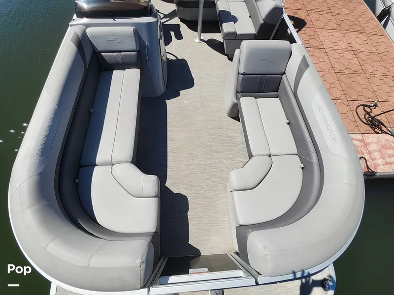 Slide: The Image of Bennington SX22 Fish and Cruise 2022 - 16776432