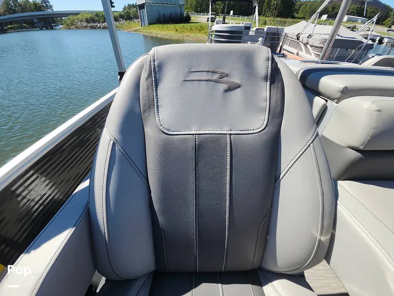 Slide: The Image of Bennington SX22 Fish and Cruise 2022 - 16776445