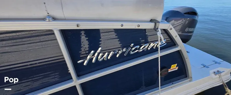 Slide: The Image of Hurricane Sundeck Sport 185 OB 2023 - 16744550