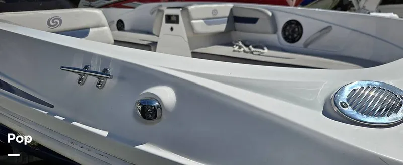 Slide: The Image of Hurricane Sundeck Sport 185 OB 2023 - 16775727