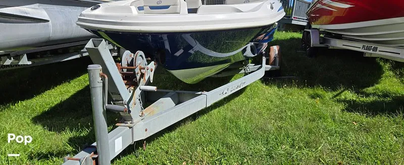 Slide: The Image of Hurricane Sundeck Sport 185 OB 2023 - 16775742