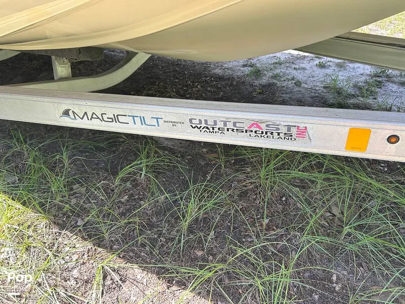 Slide: The Image of Aluminum trailer - 16751010