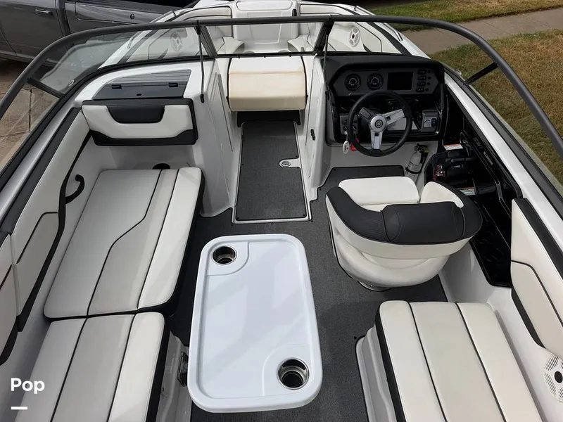 Slide: The Image of Yamaha AR 210 2018 - 16713300
