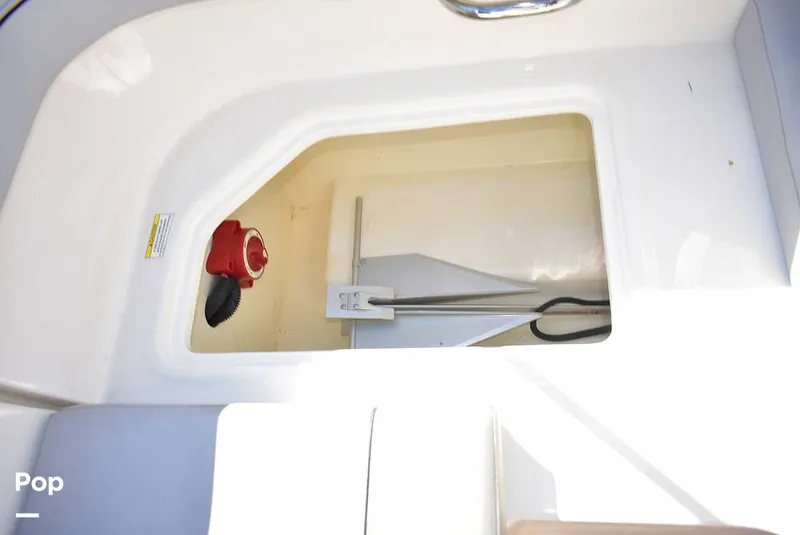 Slide: The Image of Bayliner VR5 2025 - 16720797