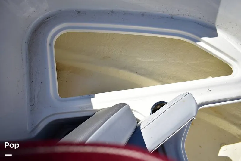 Slide: The Image of Bayliner VR5 2025 - 16720795