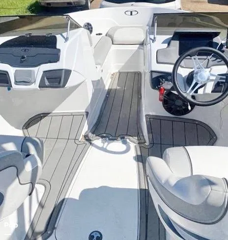 Slide: The Image of Non-skid Deck - 16782303