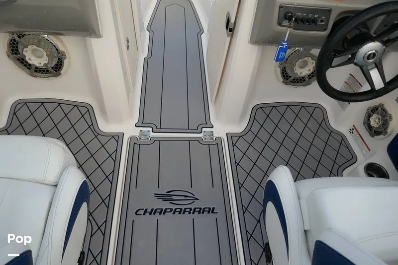 Slide: The Image of Chaparral 21 H2O Sport 2017 - 16855349