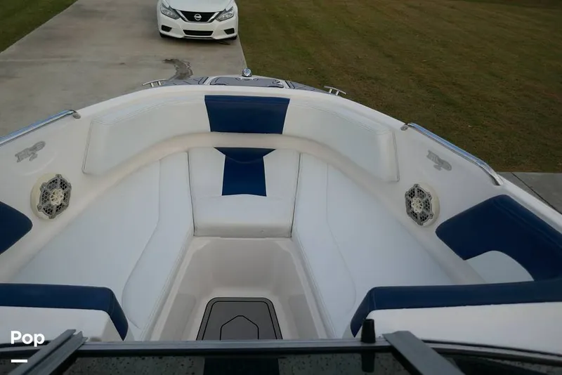 Slide: The Image of Chaparral 21 H2O Sport 2017 - 16855359