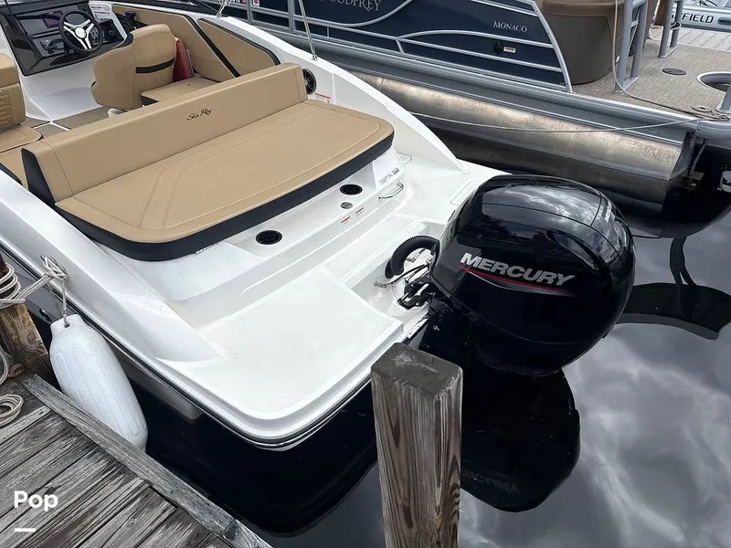 Slide: The Image of Mercury Outboard - 16696847