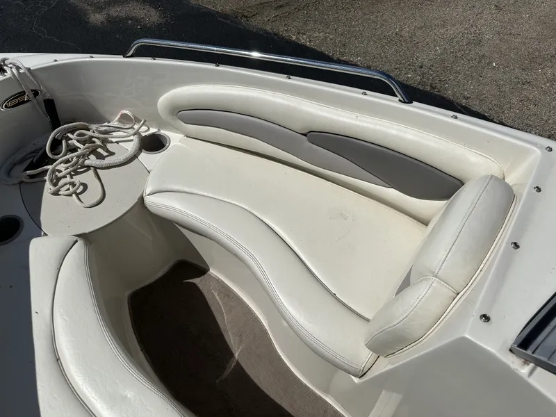 Slide: The Image of Stingray 185LS 2011 - 6