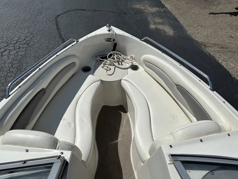 Slide: The Image of Stingray 185LS 2011 - 7