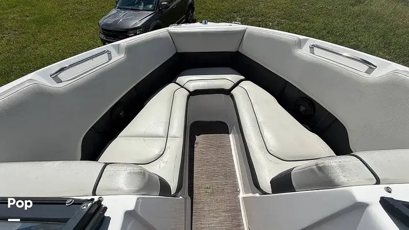 Slide: The Image of Rinker Q5 2018 - 16847329