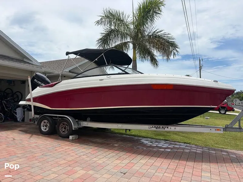 The Image of Rinker Q5 2018 - 0