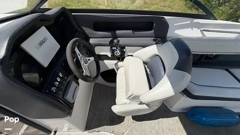 Slide: The Image of Rinker Q5 2018 - 16847360
