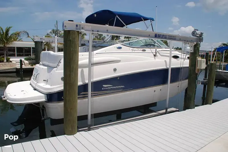 The Image of Chaparral 240 Signature 2004 - 16814969