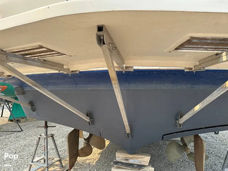 Slide: The Image of Chris-Craft Commander 38 1970 - 16718975