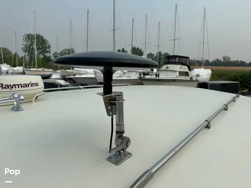 Slide: The Image of Chris-Craft Commander 38 1970 - 16718970