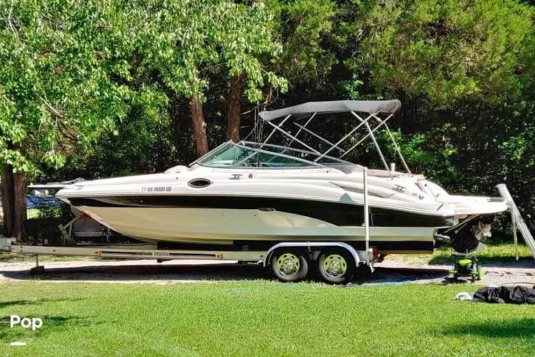 The Image of Sea Ray Sundeck 270 2003 - 16744008