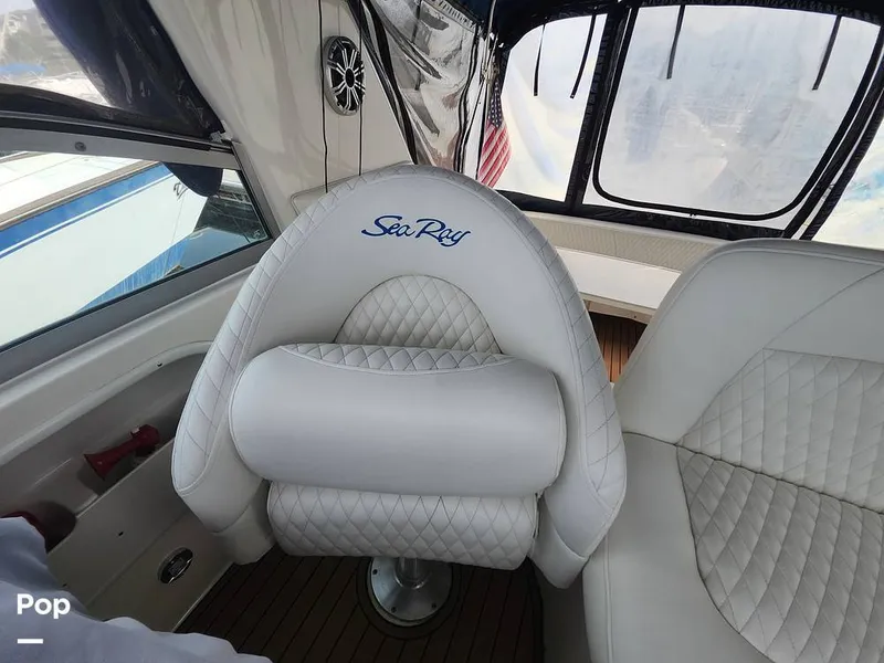 Slide: The Image of Sea Ray 310 Sundancer 2001 - 16812490