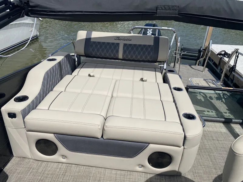 Slide: The Image of Barletta LUSSO 25UETT 2023 - 25