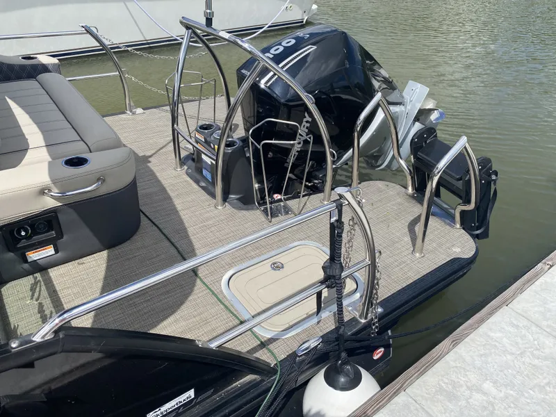 Slide: The Image of Barletta LUSSO 25UETT 2023 - 38