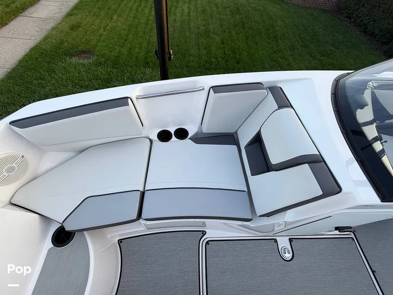 Slide: The Image of Yamaha AR220 2024 - 16793448
