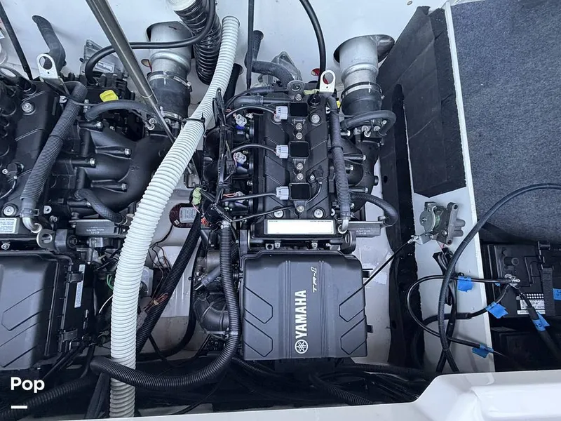 Slide: The Image of Yamaha AR220 2024 - 16793427