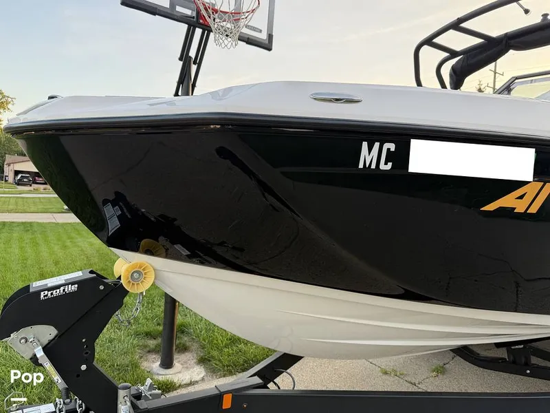 Slide: The Image of Yamaha AR220 2024 - 16793548