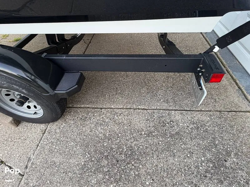 Slide: The Image of Yamaha AR220 2024 - 16793581