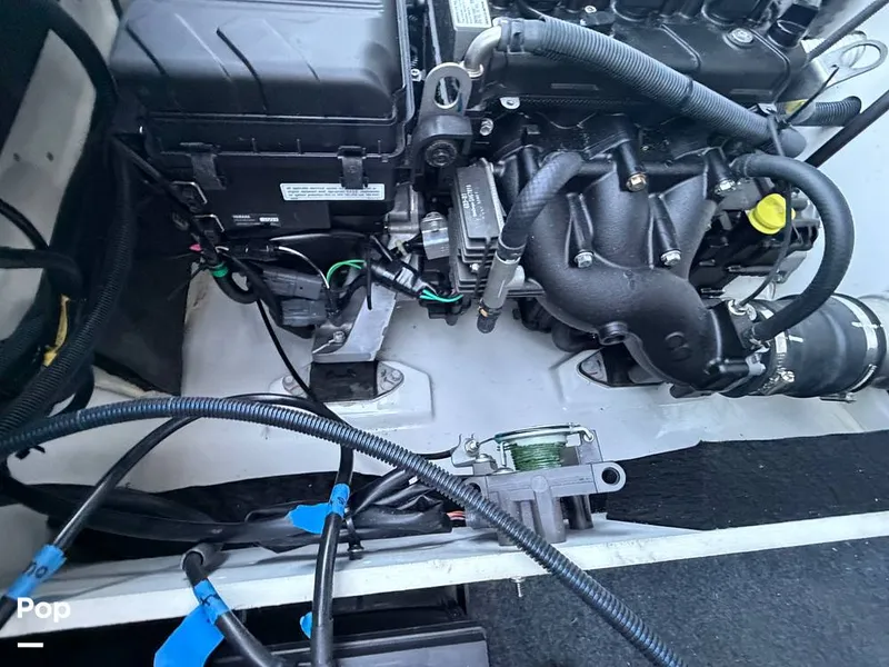 Slide: The Image of Yamaha AR220 2024 - 16793431