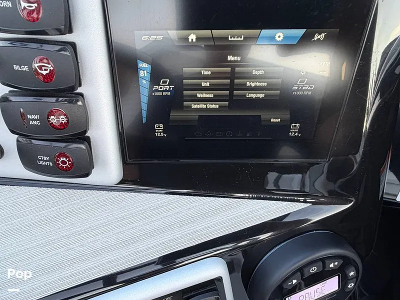Slide: The Image of Yamaha AR220 2024 - 16793398
