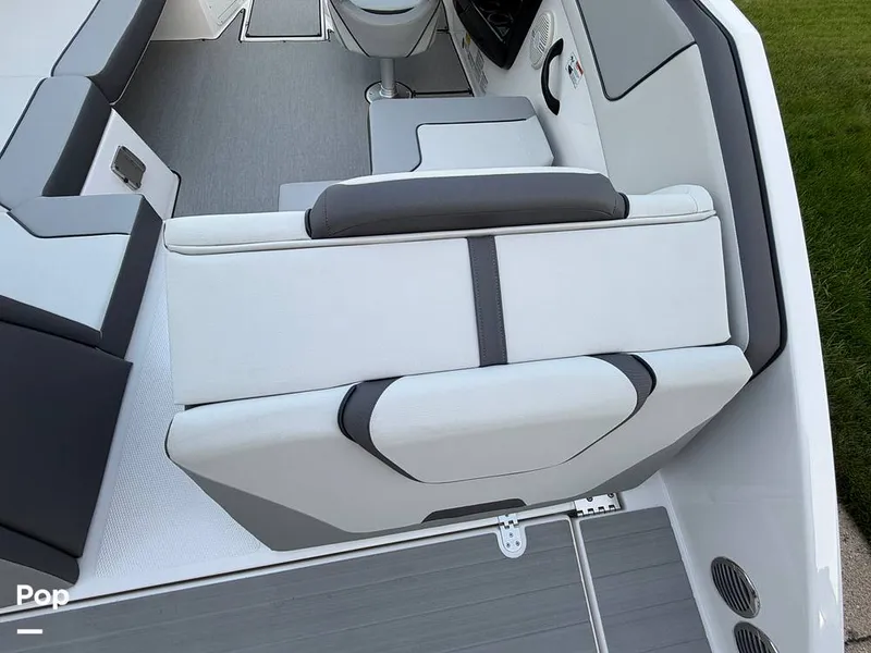 Slide: The Image of Yamaha AR220 2024 - 16793468