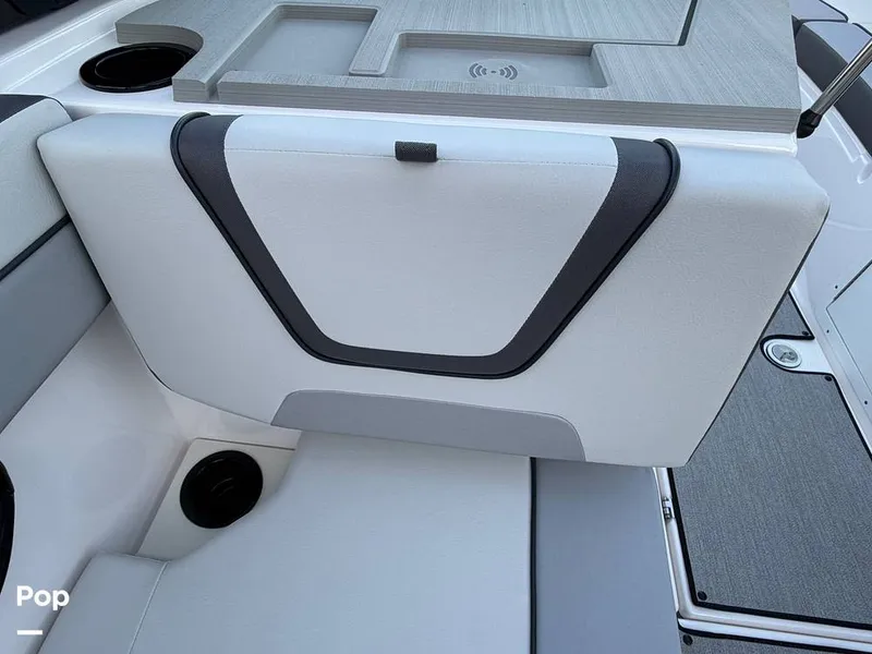 Slide: The Image of Yamaha AR220 2024 - 16793416