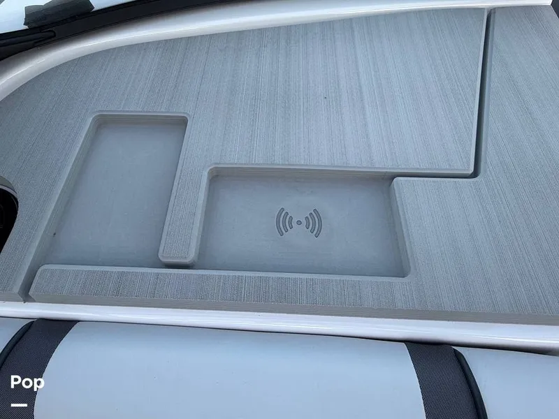 Slide: The Image of Yamaha AR220 2024 - 16793415