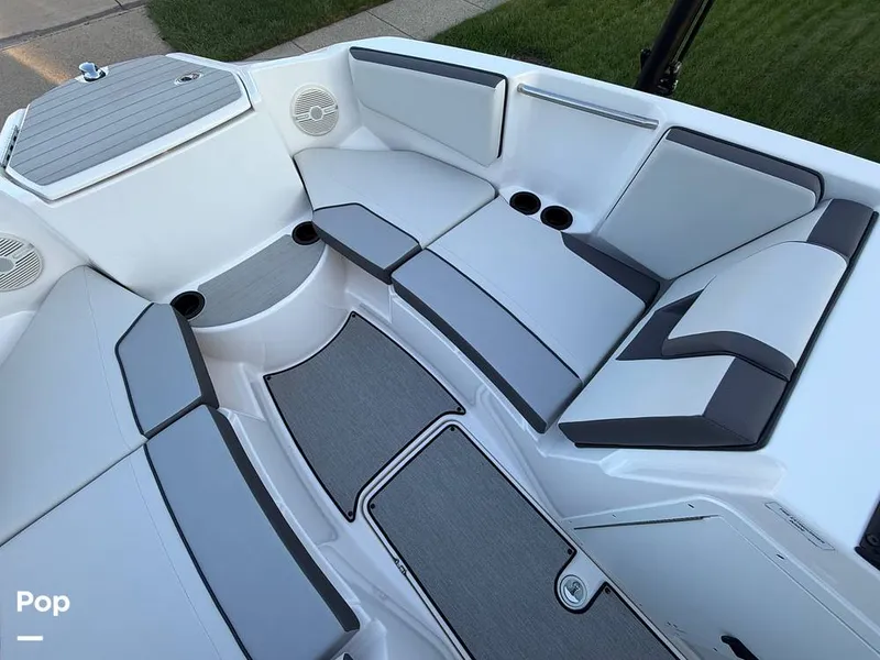 Slide: The Image of Yamaha AR220 2024 - 16792613